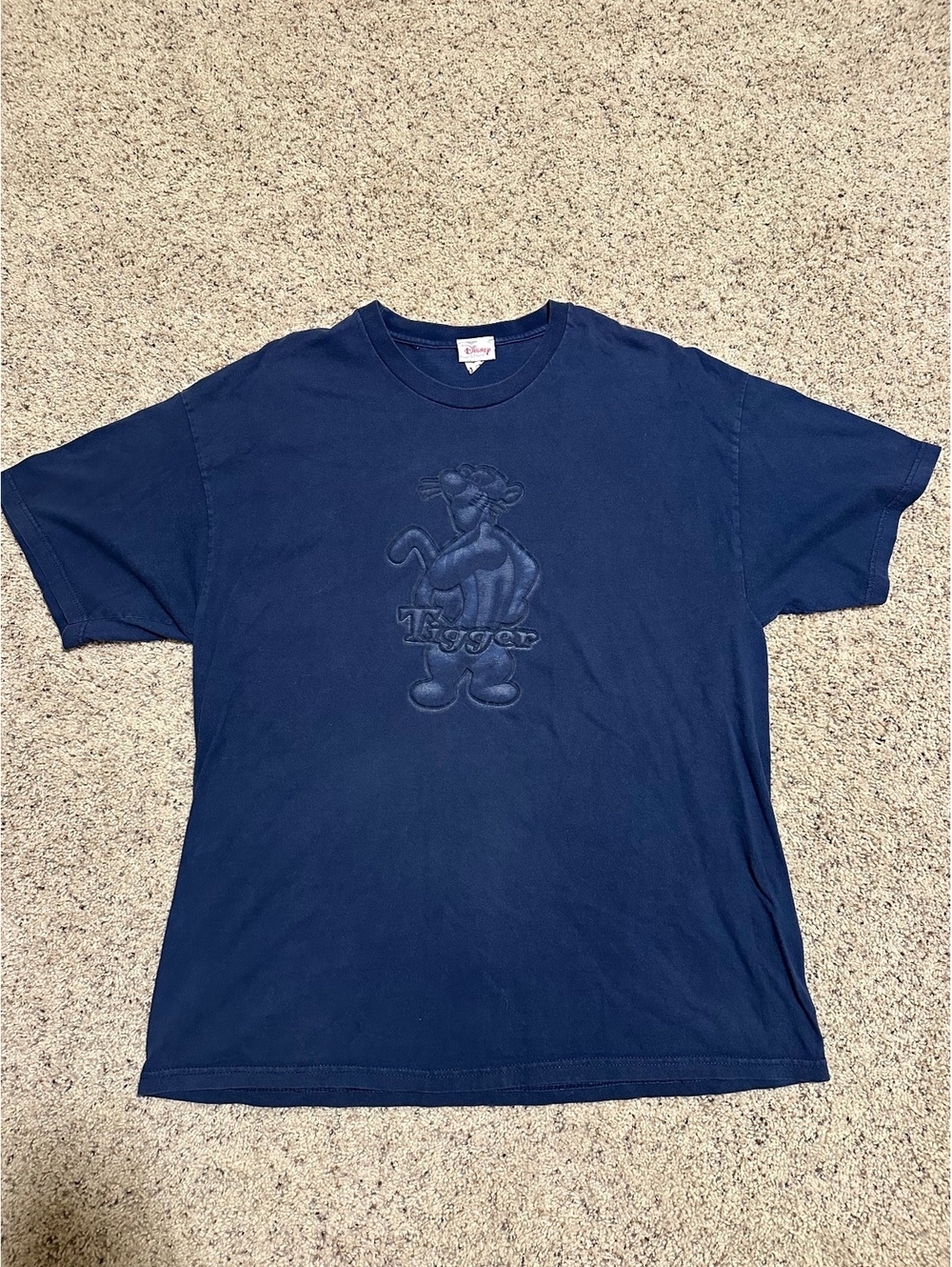 Vintage Disney Store Tigger Embossed Navy Blue T-Shirt XL
